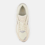 08879 NEW BALANCE M2002RCC