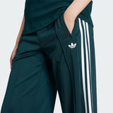 06696 Adidas Adicolor Classic Firebird Aurora Ivy