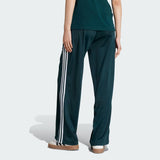 06696 Adidas Adicolor Classic Firebird Aurora Ivy